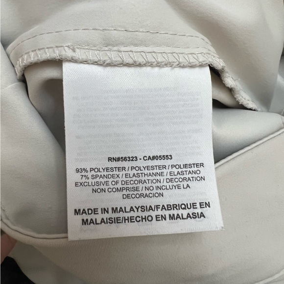 Golf Skirt with Built In 3.5” Shorts - Picture 5 of 7